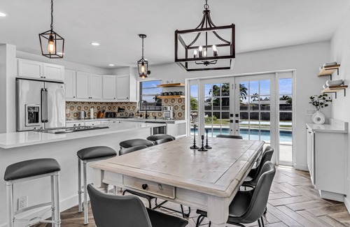 Palm Springs House | Discover West Palm Beach: Pool, Ocean Views & Same Day Stays