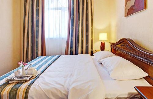 Sofiivska Borshchahivka Hotel | Welcoming West Park Hotel: Rated 9/10 & Family Friendly