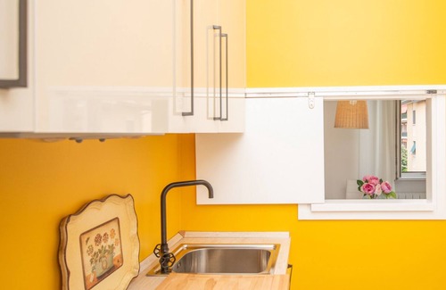 Como Apartment | West Park Suite: Family-Friendly with Breakfast & Parking