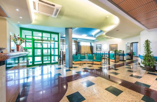 Dossobuono Hotel | Pet-Friendly West Point Airport Hotel with Great Amenities