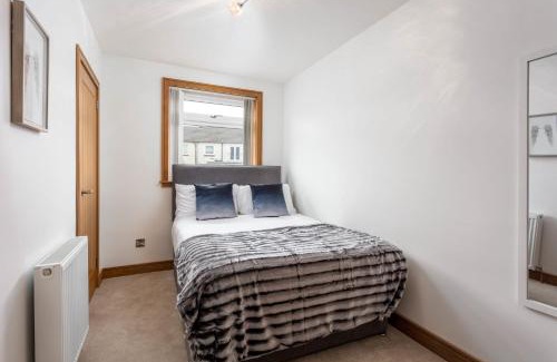 Ayr Apartment | Family-Friendly West Sands - Donnini Apartments, Rated 8.7/10