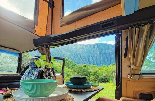 Maili House | Experience the West Side Westy - 1985 VW Adventure Awaits