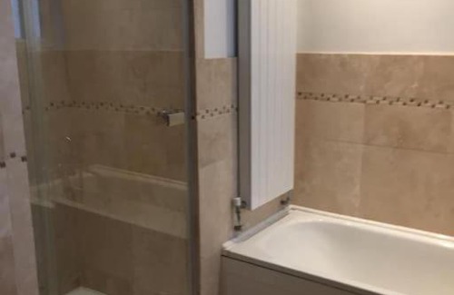 Crynant House | West Winds: Guest Rated 9/10, Pet and Child Friendly Stay