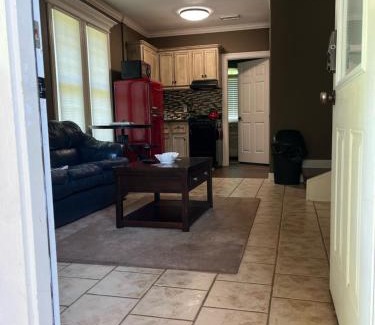 Montgomery Apartment | Oceanfront Bliss at the West Wing - Guest Rated 10/10