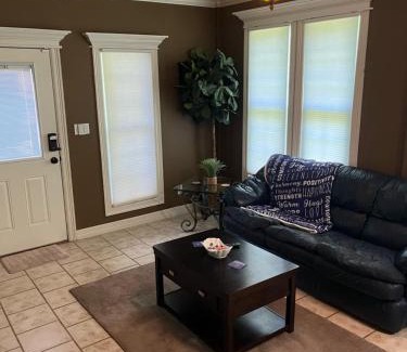 Montgomery Apartment | Oceanfront Bliss at the West Wing - Guest Rated 10/10