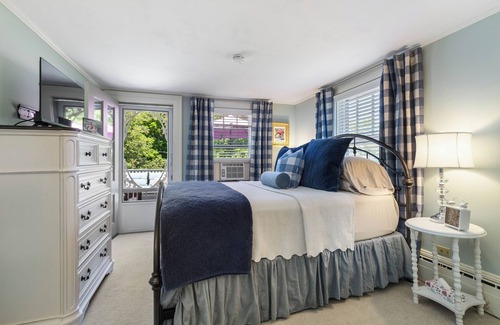 Westbrook Center Bed & Breakfast | Experience Remarkable Stays at Westbrook Inn B&B