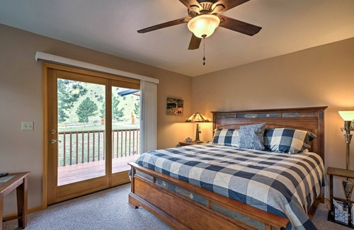 Westcliffe House | Unforgettable Westcliffe Retreat with Mountain Bikes & Spa