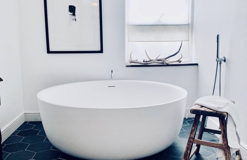 Lochearnhead Bed & Breakfast | Welcoming Wester Auchraw Croft B&B with Spa & Breakfast