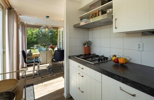 Westenschouwen Villa | Family-Friendly Westerduyn Villa with Garden & Ocean View