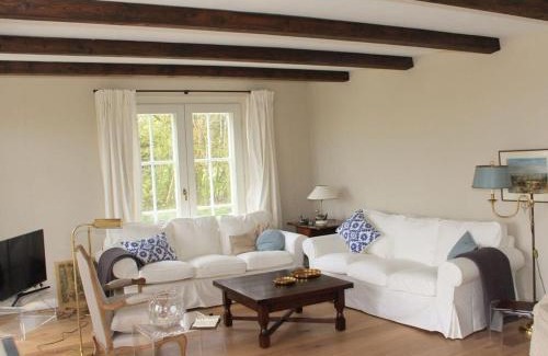 Nieblum House | Modern Retreat at Westerheide: Family-Friendly Getaway