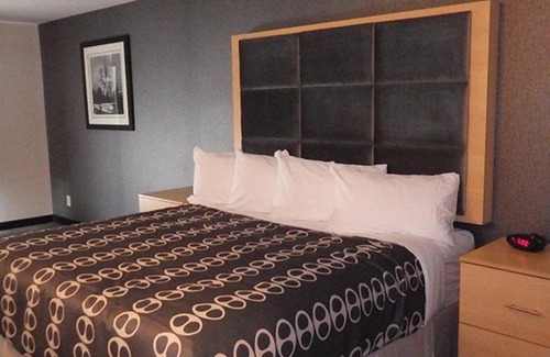 Carnduff Hotel | Discover Western Star All Suites Hotel Carnduff - Family Friendly