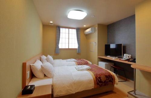 Higashinippori House | Family-Friendly Westernstyle Twin Hotel in Arakawa-ku, Tokyo