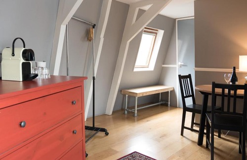 Staatsliedenbuurt Bed & Breakfast | Discover Westerpark Suites: Budget-Friendly Getaway