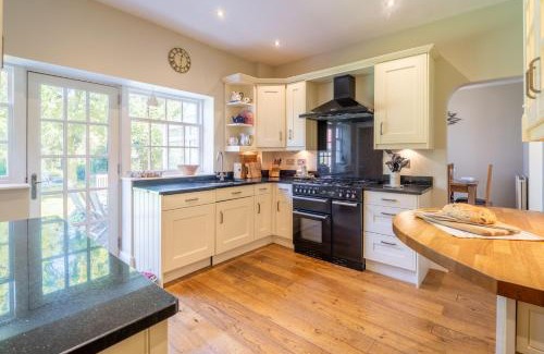 Thornham House | Family-Friendly Retreat at Westgate Cottage Thornham