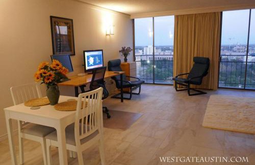 Capitol District House | Convenient Westgate Austin Stay Near Downtown and Capitol