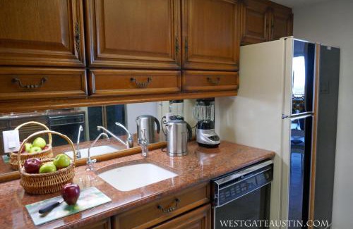 Capitol District House | Convenient Westgate Austin Stay Near Downtown and Capitol