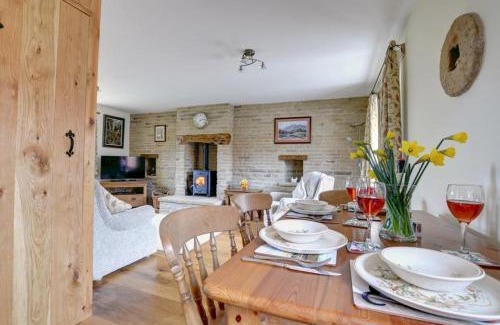 Briggswath House | Family-Friendly Retreat at Westlands Cottage Awaits You