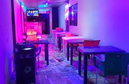 Warri Hotel | Pet-Friendly Westman Hotel & Suites with Breakfast Included