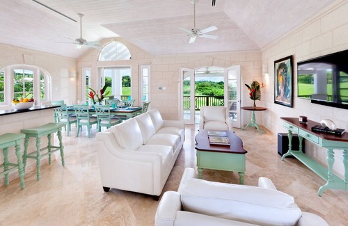 Merlin Bay Villa | Guest Rated 10/10: Westmoreland Villa with Pool & Golf Views
