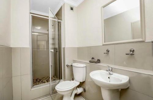Sandown Apartment | Westpoint Heart of gold