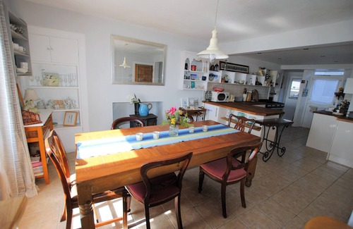 Pittenweem House | Waterfront Haven at Westshore House in Fife, Pet-Friendly