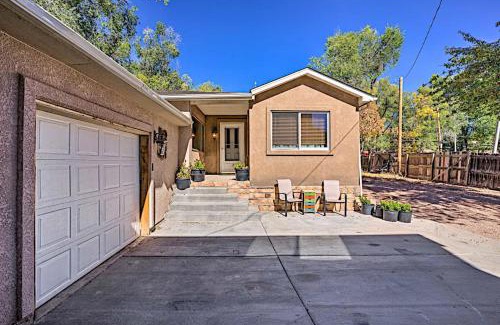 Colorado Springs House | Family-Friendly Westside Large Home with Pet Amenities
