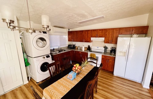 Nanakuli House | Westside Magic Garden: Oceanfront Oasis with Pool & Spa