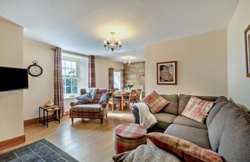 North Sunderland House | Pet-Friendly Retreat at Westview Cottage in Seahouses