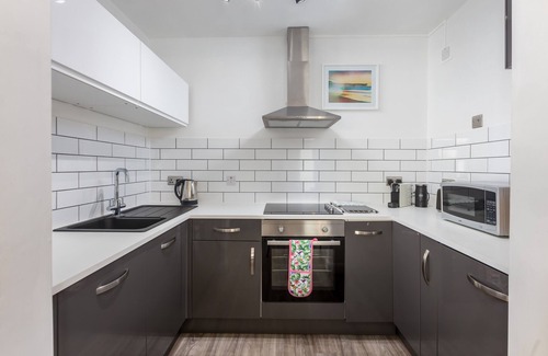 Trebetherick Apartment | Oceanfront Retreat at Westward 14, Polzeath - Rated 10/10