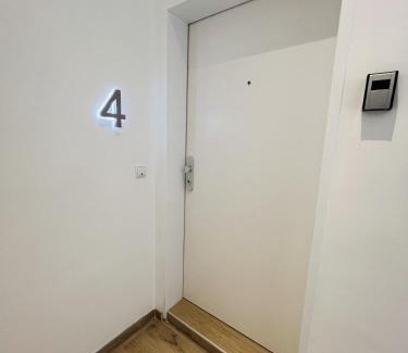Funfhaus Apartment | Modern WF-Apartment in Trendy Westbahnhof - Guest Rated 9.1