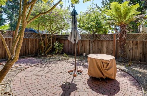 Elmwood House | WFH-Friendly Berkeley Retreat Near University & Family Fun