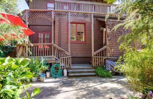 Elmwood House | WFH-Friendly Berkeley Retreat Near University & Family Fun