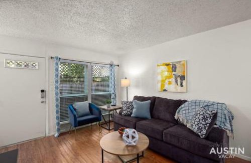 Clarksville Apartment | Relaxing Clarksville Townhome with Pet-Friendly Amenities