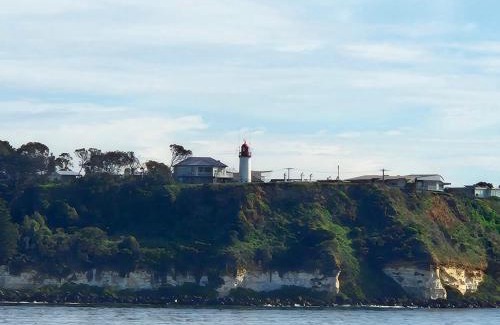 Portland House | Whaler's Cove