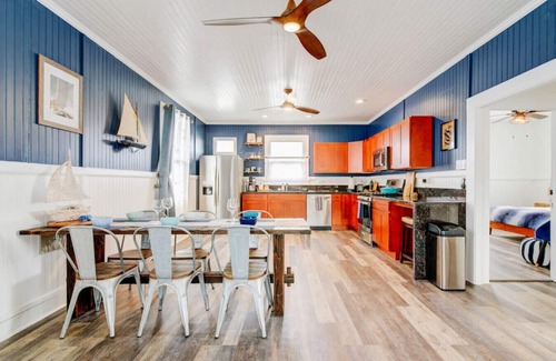 Hilo House | Magical Stay at Whaler's Inn with Family-Friendly Amenities