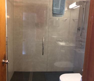 Portland North Hotel | Discover Whalers Rest Motor Inn: Family-Friendly Retreat
