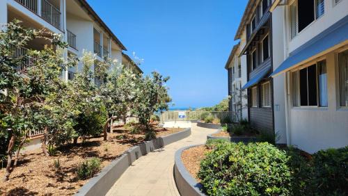 Point Lookout Apartment | Beautiful Oceanfront Escape at Whale Watch Resort