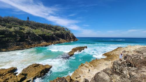 Point Lookout Apartment | Beautiful Oceanfront Escape at Whale Watch Resort