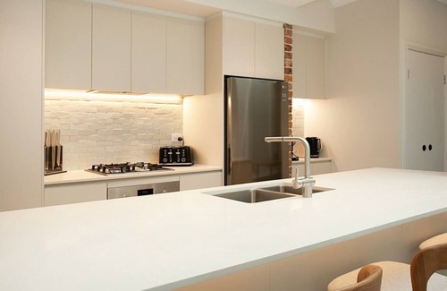 Woolloomooloo House | Guest Rated 10/10: Wharf House Woolloomooloo Awaits