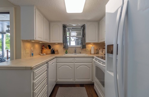 Hot Springs Village House | Relaxing Lakeside Retreat in Hot Springs Village - 9.8 Rated