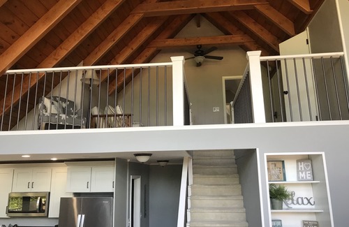Lake Lure House | Unbeatable Views: Pet-Friendly Retreat on Young's Mountain