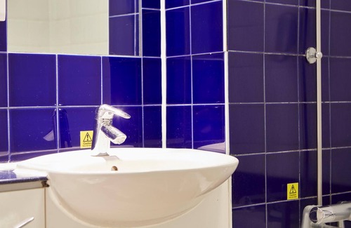 North Waltham Hotel | Welcoming Wheatsheaf Hotel with Family-Friendly Amenities
