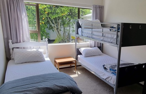 Pohara House | Spacious Oceanfront Retreat: Guest Rated 10/10!