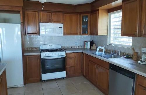 Playa Fortuna House | Beachfront Bliss: Enjoy Child-Friendly Fun and Hot Tub Relaxation