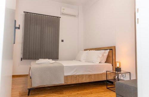 Zografos Apartment | Dreamy Getaway at Where Dreams Attend Address!