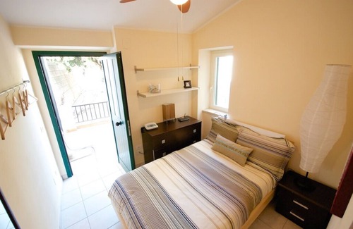 Rocca San Giovanni House | Elegant Retreat Minutes from the Beach with Ocean Views