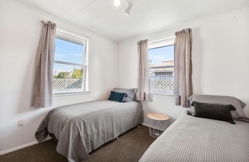 Taupo House | Family-Friendly Wheretia Cottage - Top-Rated Taupo Retreat