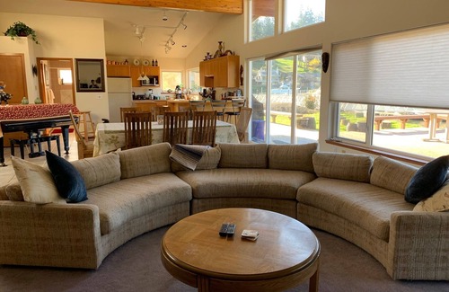 Oak Harbor House | Waterfront Whidbey Island Home with Dock and Pool Access