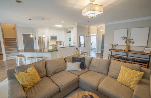 Five Forks House | Enchanting 4-Bedroom Retreat with Cozy Backyard Oasis