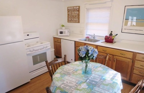 Harwich Center House | Pet-Friendly Hotel with Oceanfront Views Near Beach & Trails